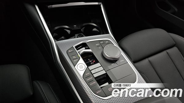 BMW 3 Series 2025, фото 12