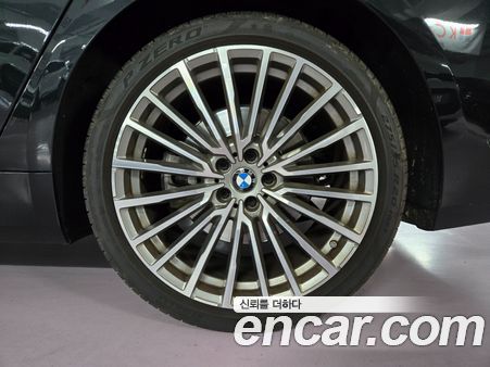 BMW 7 Series 2020, фото 20