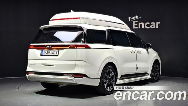 Kia Carnival 2023, фото 2