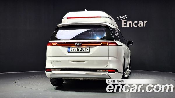 Kia Carnival 2023, фото 4