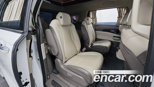 Kia Carnival 2023, фото 16