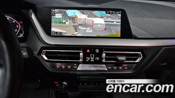 BMW 1 Series 2022, фото 21