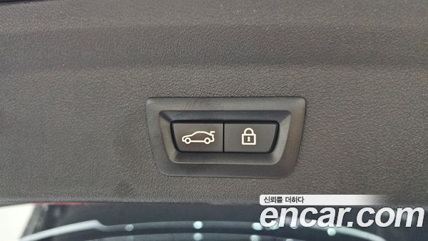 BMW 1 Series 2022, фото 27