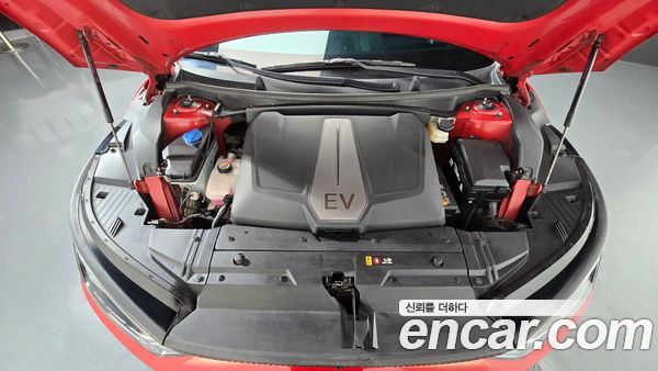 Kia EV6 2022, фото 6