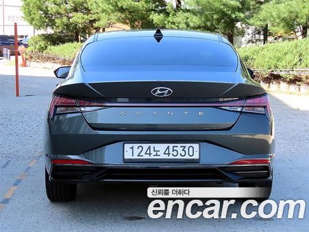 Hyundai Elantra 2021, фото 5
