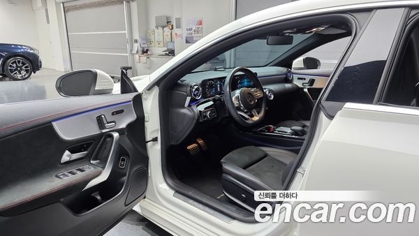 Mercedes-Benz CLA 2020, фото 13