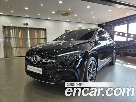 Mercedes-Benz GLA 2025