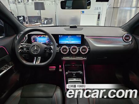 Mercedes-Benz GLA 2025, фото 7