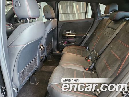 Mercedes-Benz GLA 2025, фото 14