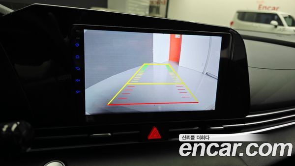 Hyundai Elantra 2023, фото 20
