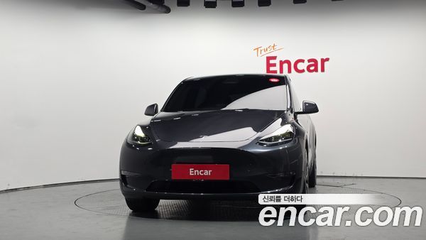 Tesla Model Y 2024, фото 3