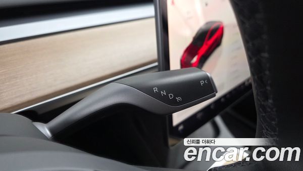 Tesla Model Y 2024, фото 12