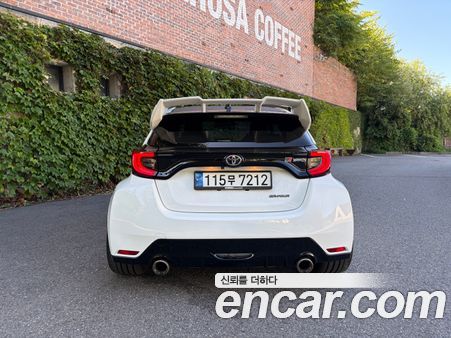 Toyota Yaris 2021, фото 5