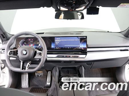 BMW 5 Series 2026, фото 12
