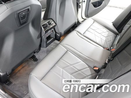 BMW 5 Series 2026, фото 14
