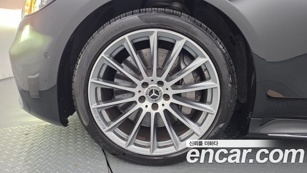 Mercedes-Benz S-Class 2022, фото 5