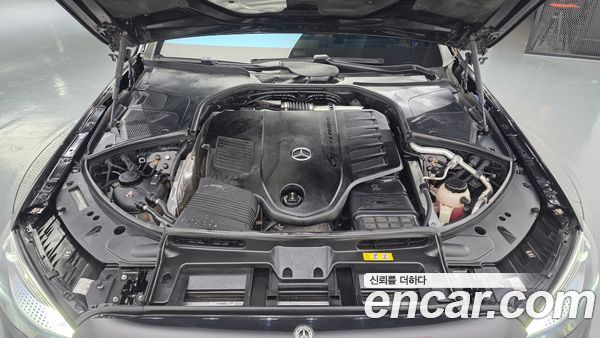 Mercedes-Benz S-Class 2022, фото 6