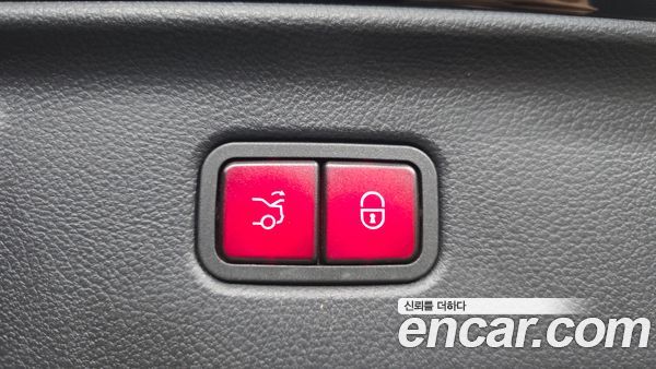 Mercedes-Benz S-Class 2022, фото 24
