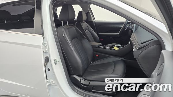 Hyundai Sonata 2022, фото 16