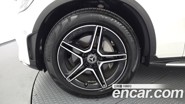 Mercedes-Benz GLC 2023, фото 5