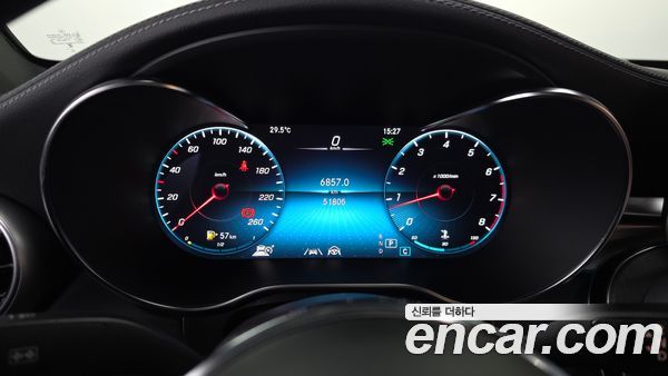 Mercedes-Benz GLC 2023, фото 8