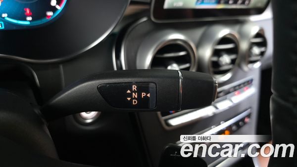 Mercedes-Benz GLC 2023, фото 9