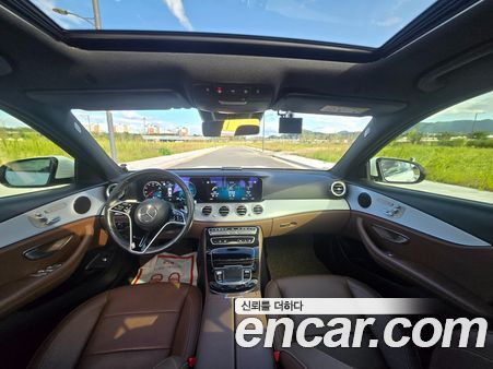 Mercedes-Benz E-Class 2021, фото 11