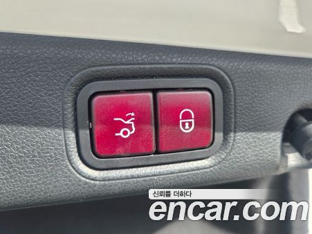 Mercedes-Benz E-Class 2021, фото 13