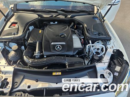 Mercedes-Benz E-Class 2021, фото 20