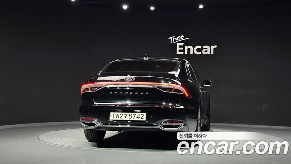 Hyundai Grandeur 2023, фото 4
