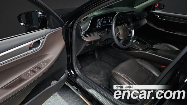 Hyundai Grandeur 2023, фото 10