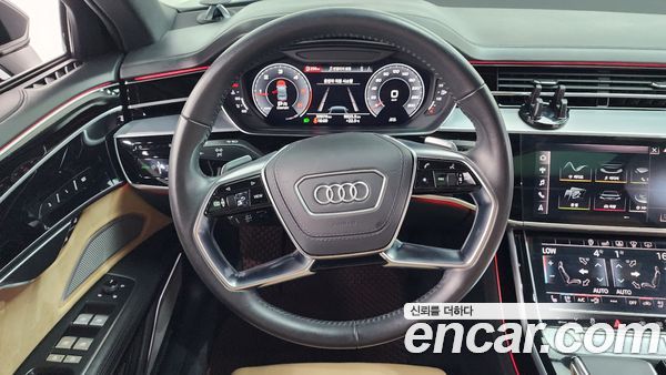 Audi A8 2020, фото 19
