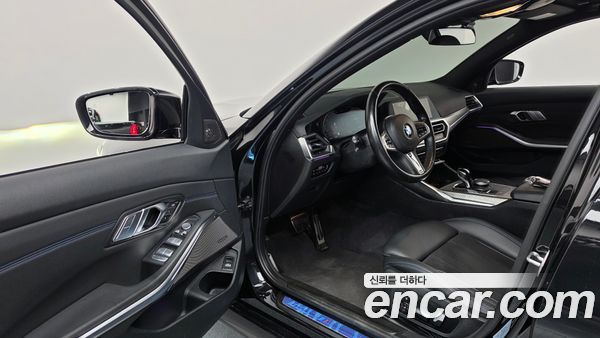 BMW 3 Series 2021, фото 13