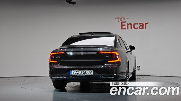 Volvo S90 2024, фото 3
