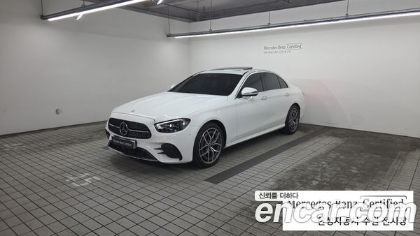Mercedes-Benz E-Class 2022