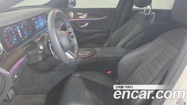 Mercedes-Benz E-Class 2022, фото 14