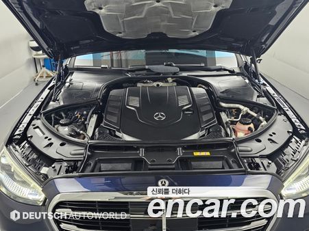 Mercedes-Benz S-Class 2022, фото 6