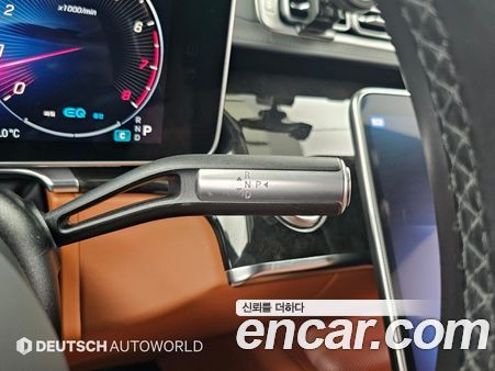 Mercedes-Benz S-Class 2022, фото 9