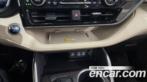 Toyota Highlander 2023, фото 13