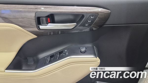 Toyota Highlander 2023, фото 16