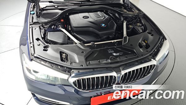 BMW 5 Series 2020, фото 5