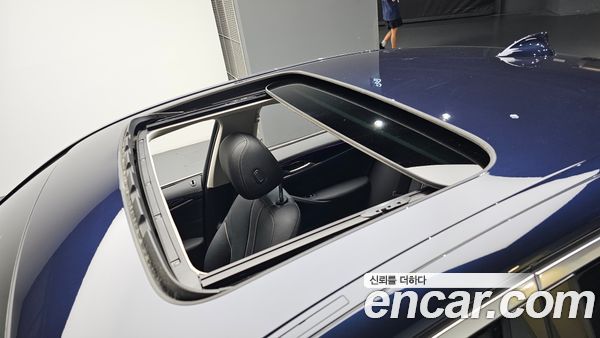 BMW 5 Series 2020, фото 31