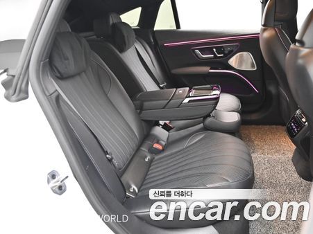 Mercedes-Benz EQS 2023, фото 12