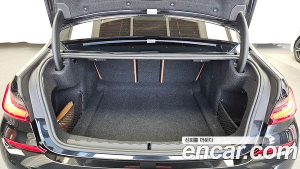 BMW 3 Series 2022, фото 26