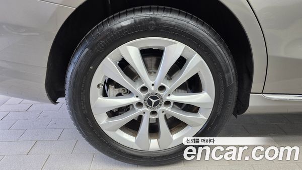 Mercedes-Benz C-Class 2020, фото 5