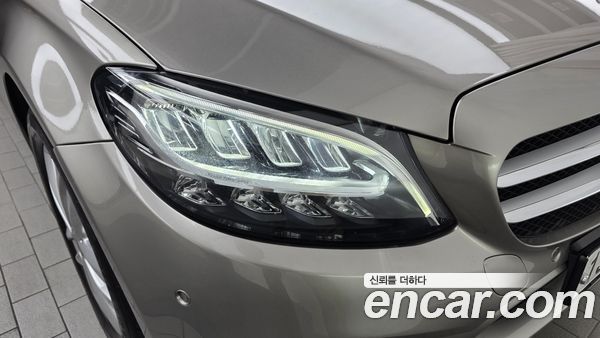 Mercedes-Benz C-Class 2020, фото 8