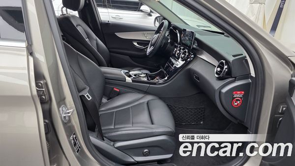 Mercedes-Benz C-Class 2020, фото 16