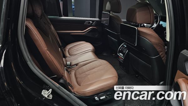BMW X7 2021, фото 17