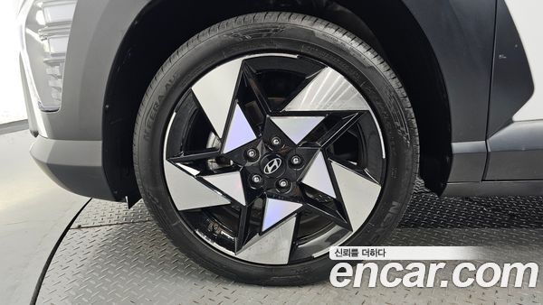Hyundai Kona 2023, фото 4
