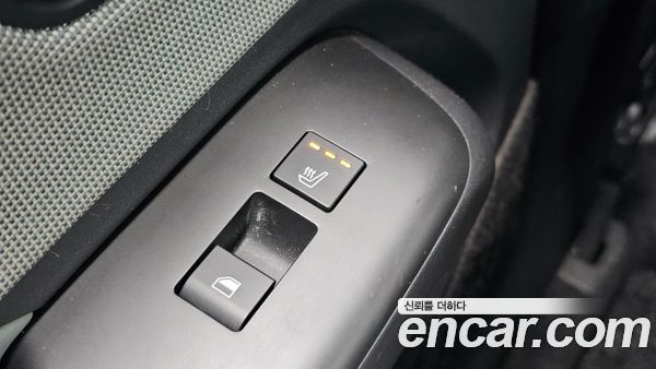 Hyundai Kona 2023, фото 31